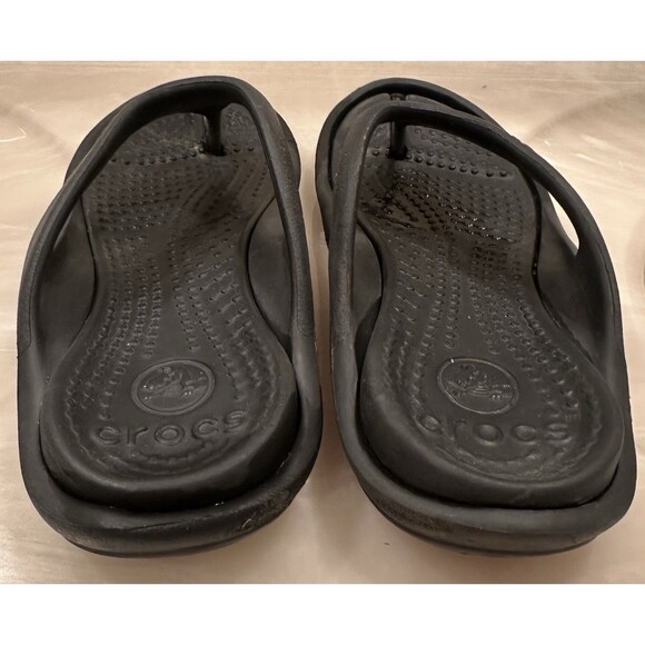 Crocs Unisex Black Thong Sandals Woman’s 8 Men’s 6 - Picture 4 of 5